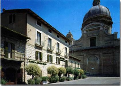 אסיסי Hotel Porziuncola מראה חיצוני תמונה